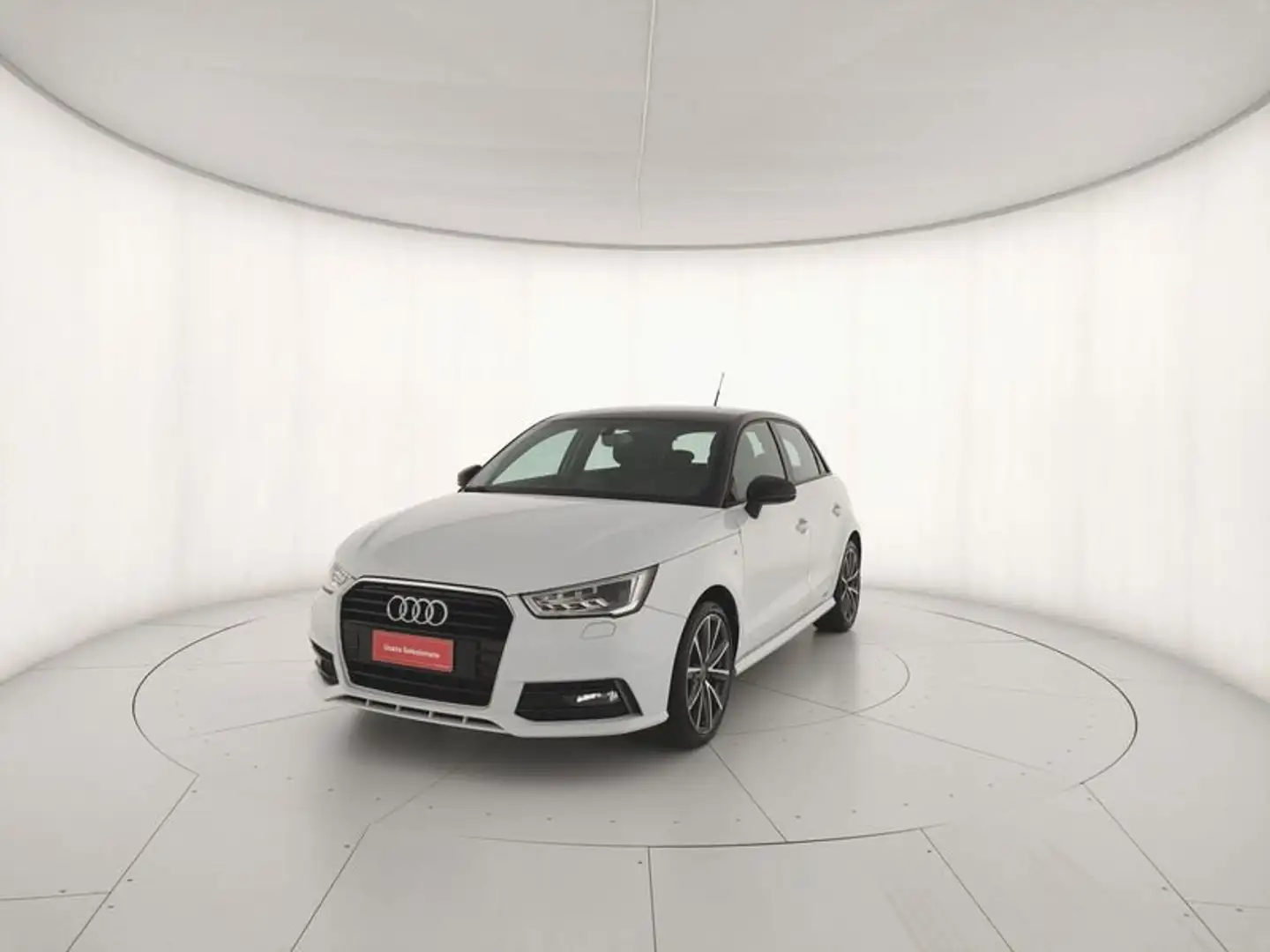 Audi A1 1.4 TDI Admired Weiß - 1