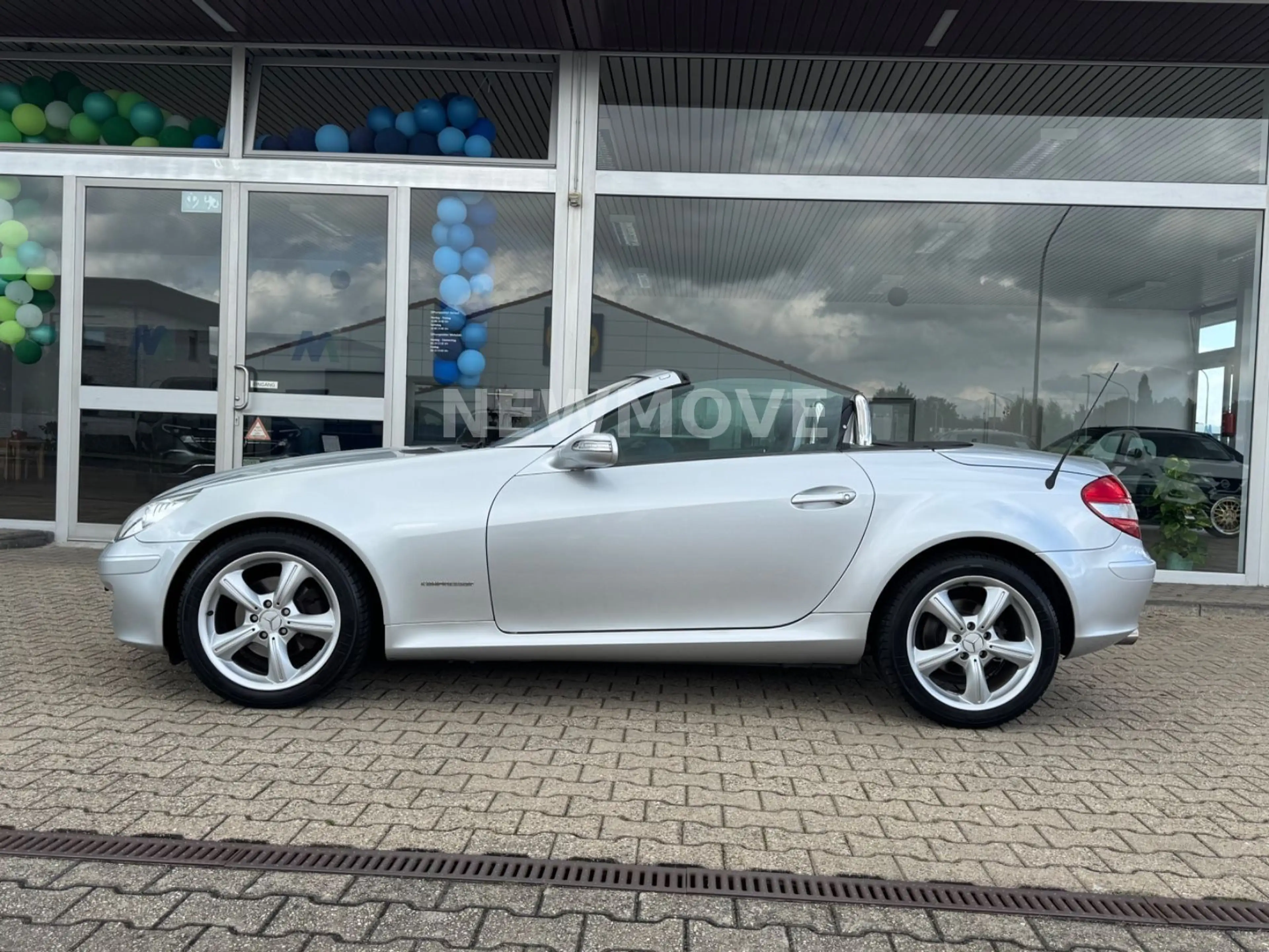Mercedes-Benz SLK 200 Kompressor Auto. SHZ Airscarf CD — photo 4