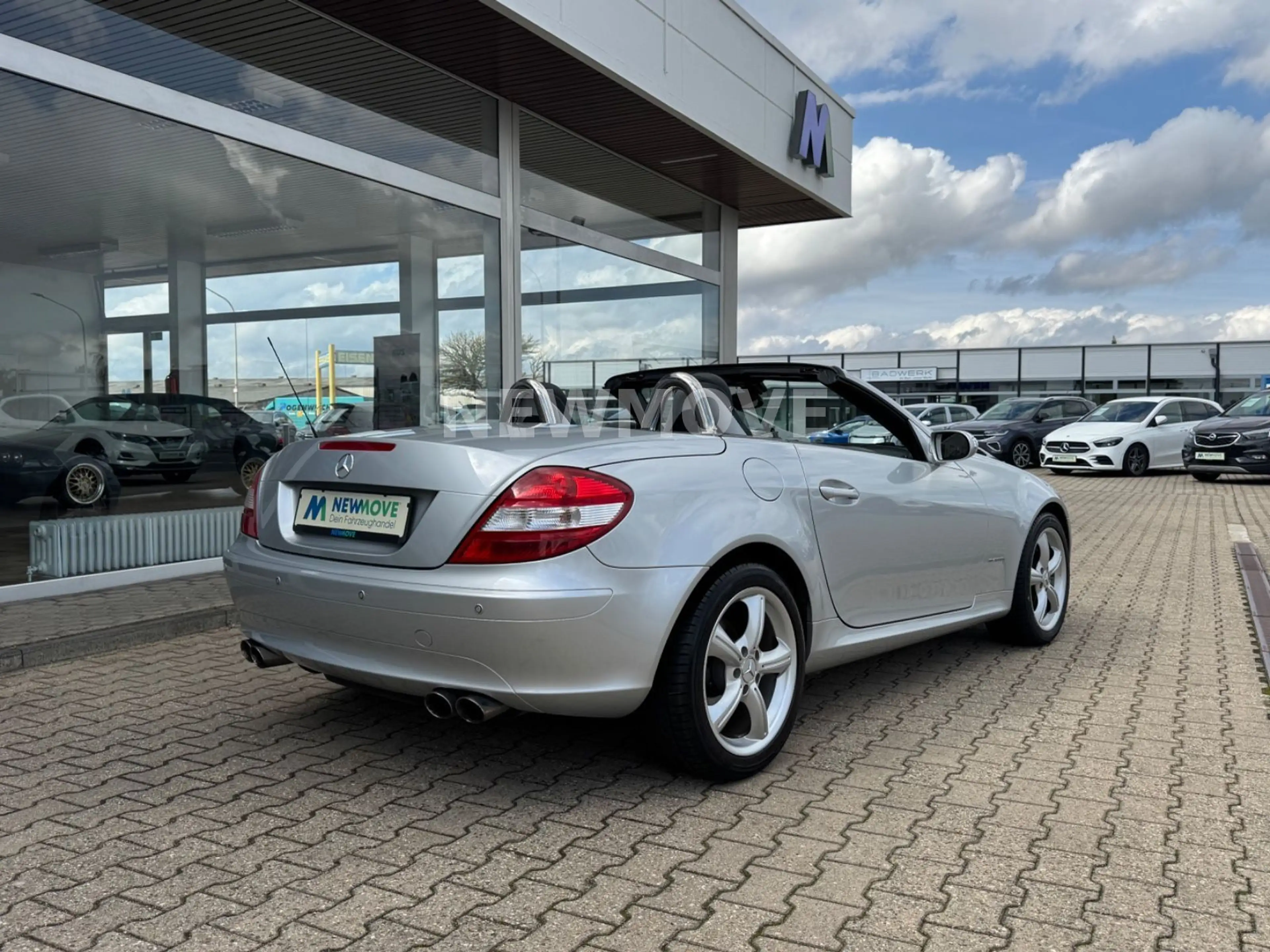 Mercedes-Benz SLK 200 Kompressor Auto. SHZ Airscarf CD — photo 8