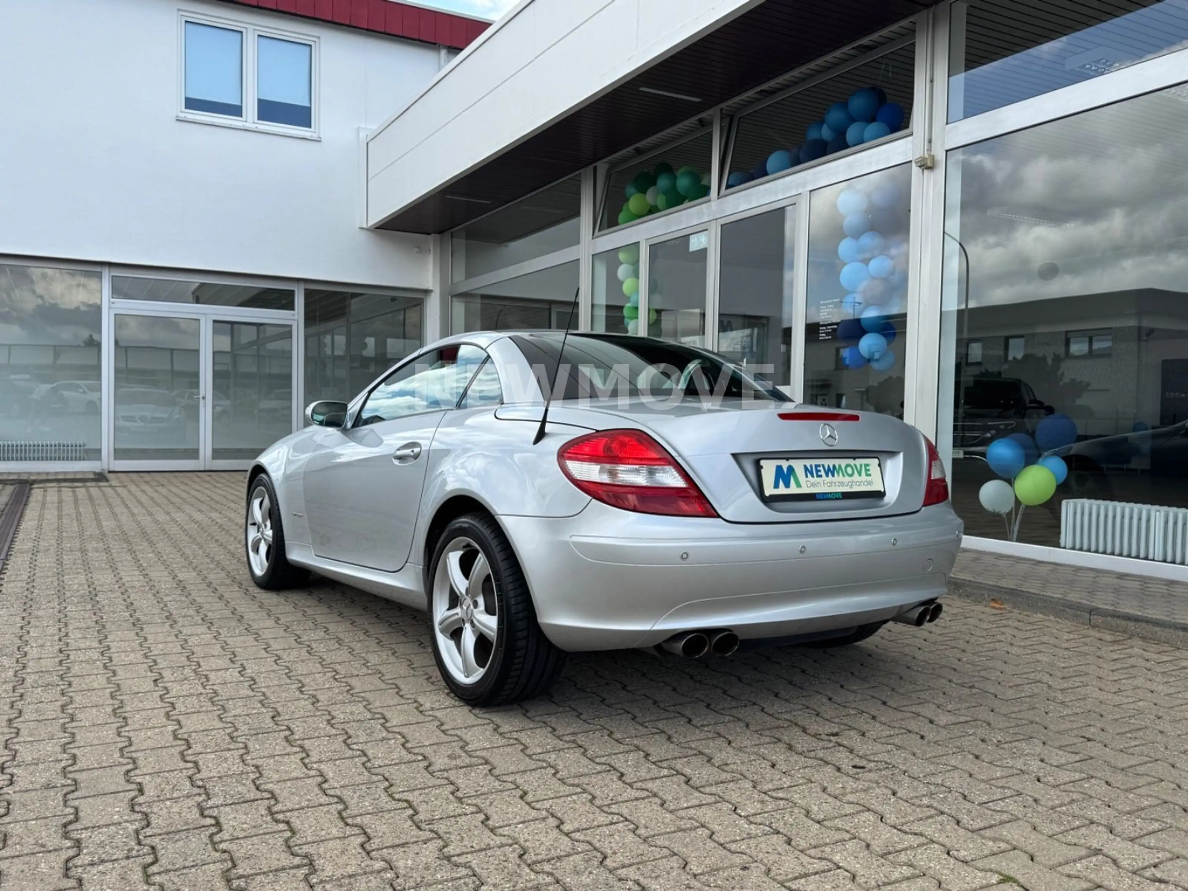 Mercedes-Benz SLK 200 Kompressor Auto. SHZ Airscarf CD — photo 5