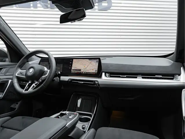 BMW X1 view 4