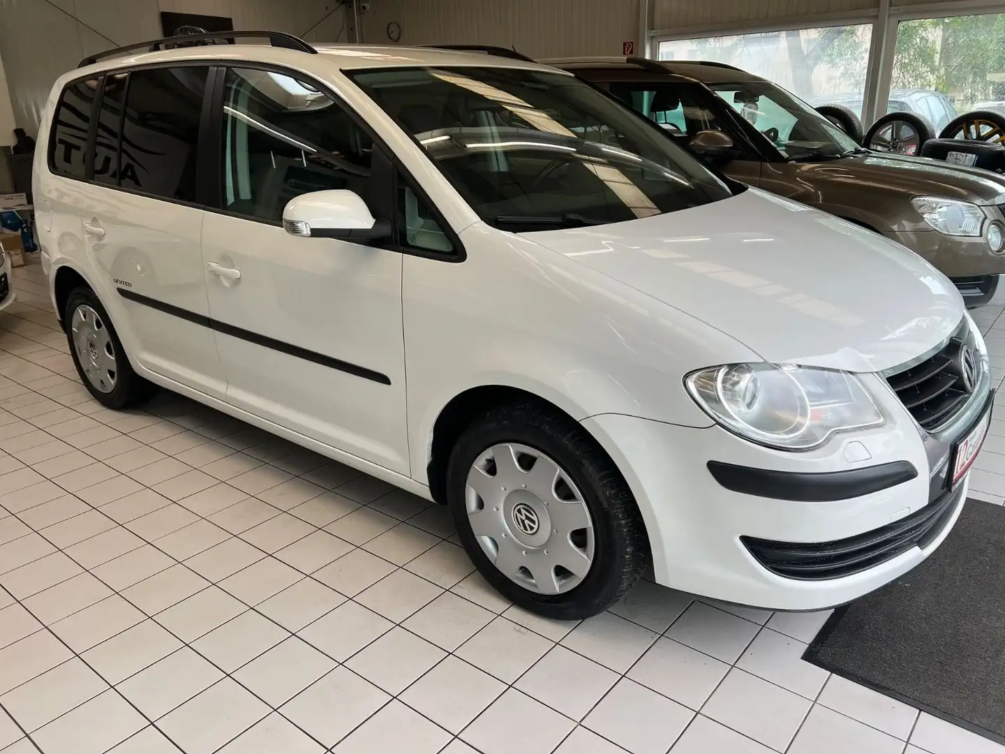 Volkswagen Touran United*TÜVneu*Navi*Klima*Kamera*Service+ Blanco - 2