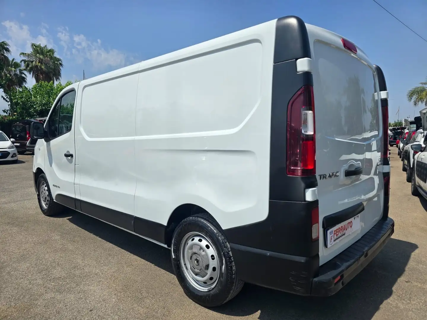 Renault Trafic T29 1.6dCi 145CV PL-TN CARGO Bianco - 2