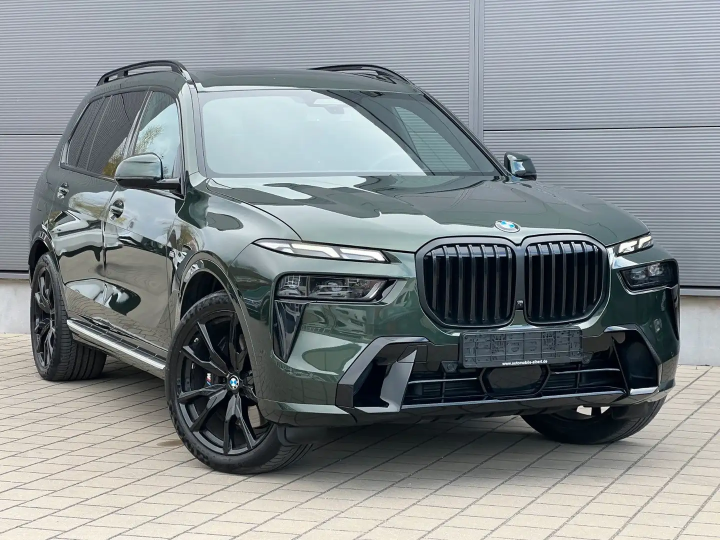 BMW X7 xDrive 40i M Sport*Integral*Pano Sky*Executiv - 1
