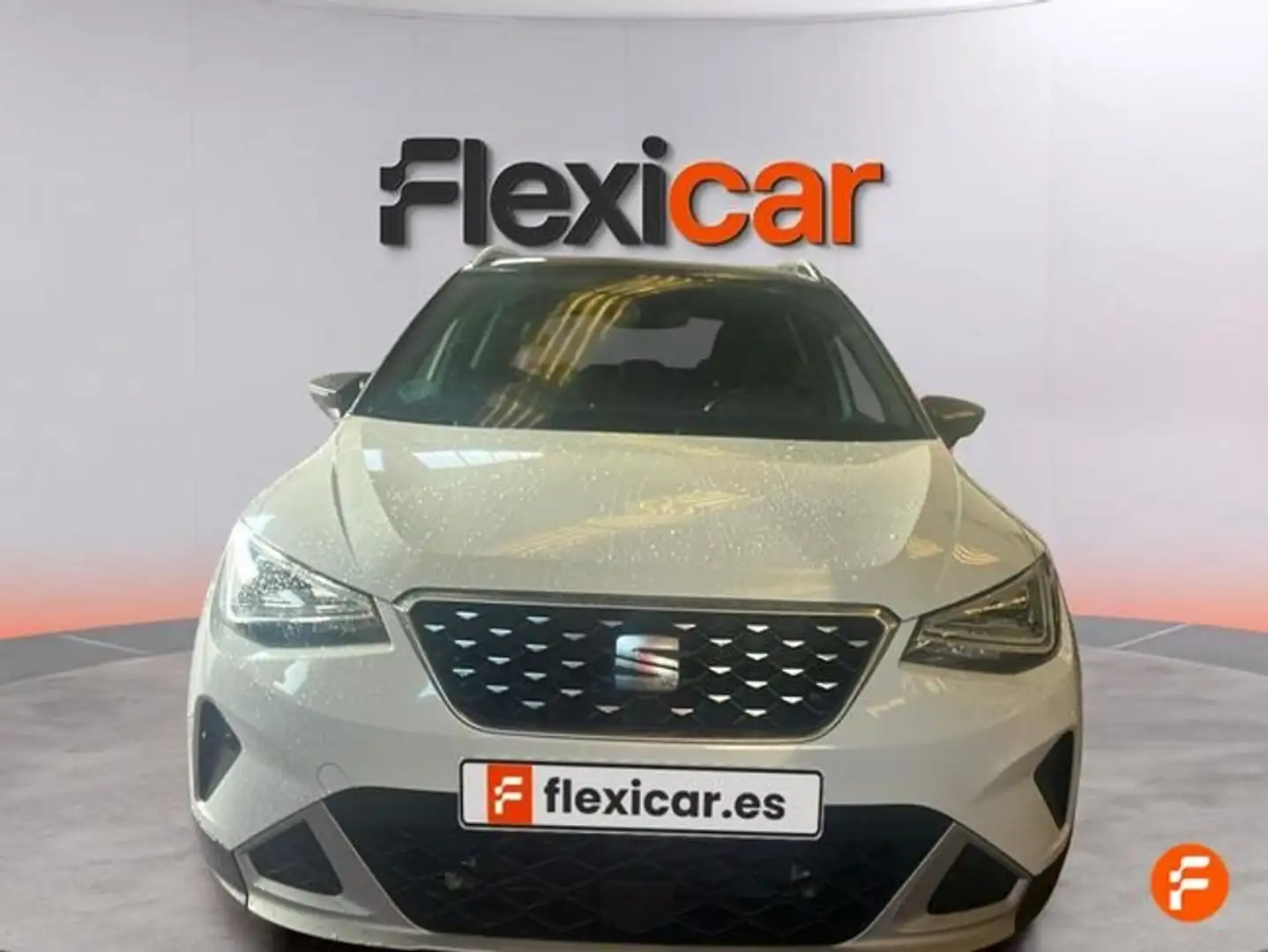 SEAT Arona 1.5 EcoTSI S&S Special Edition DSG7 150 Blanco - 2