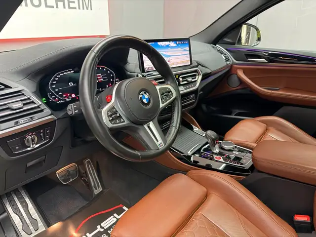 BMW X4 M view 8
