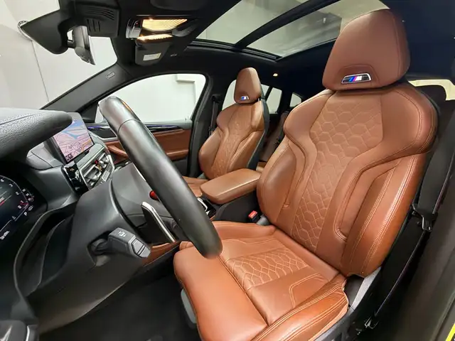 BMW X4 M view 9