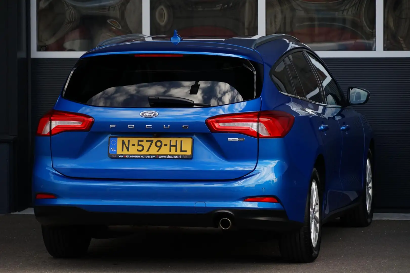 Ford Focus Wagon 1.0 EcoBoost Hybrid Titanium X Business, cam Blauw - 2
