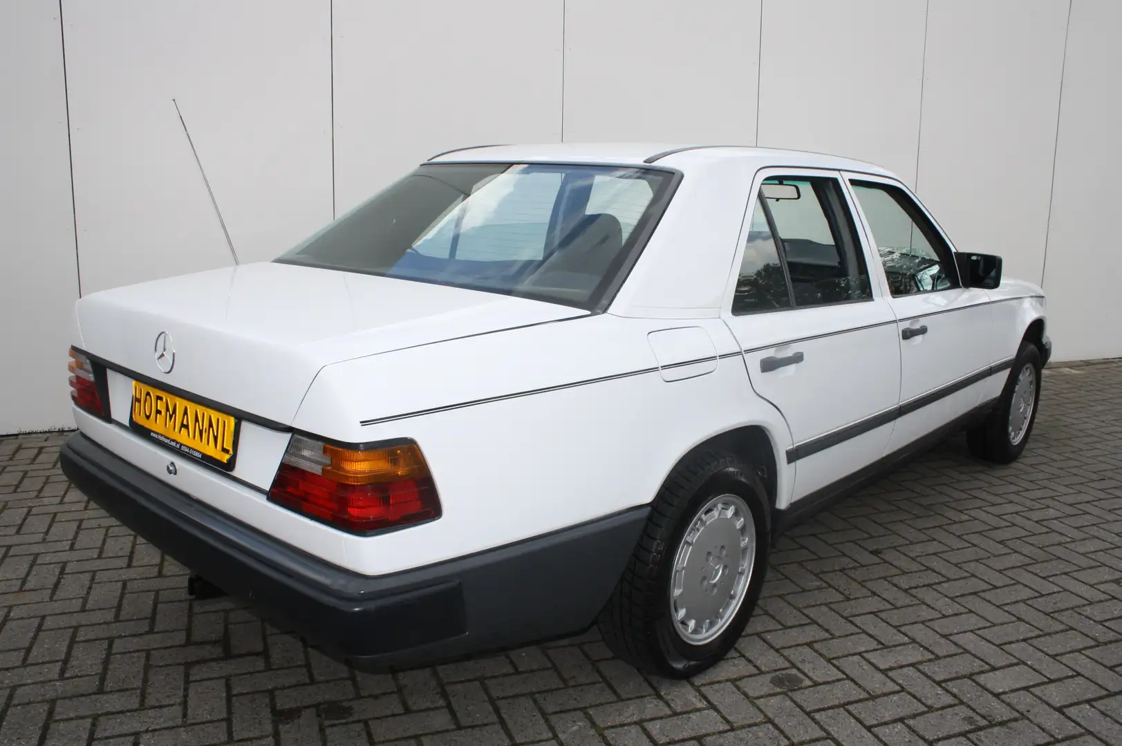 Mercedes-Benz 200 250 D Wit - 2