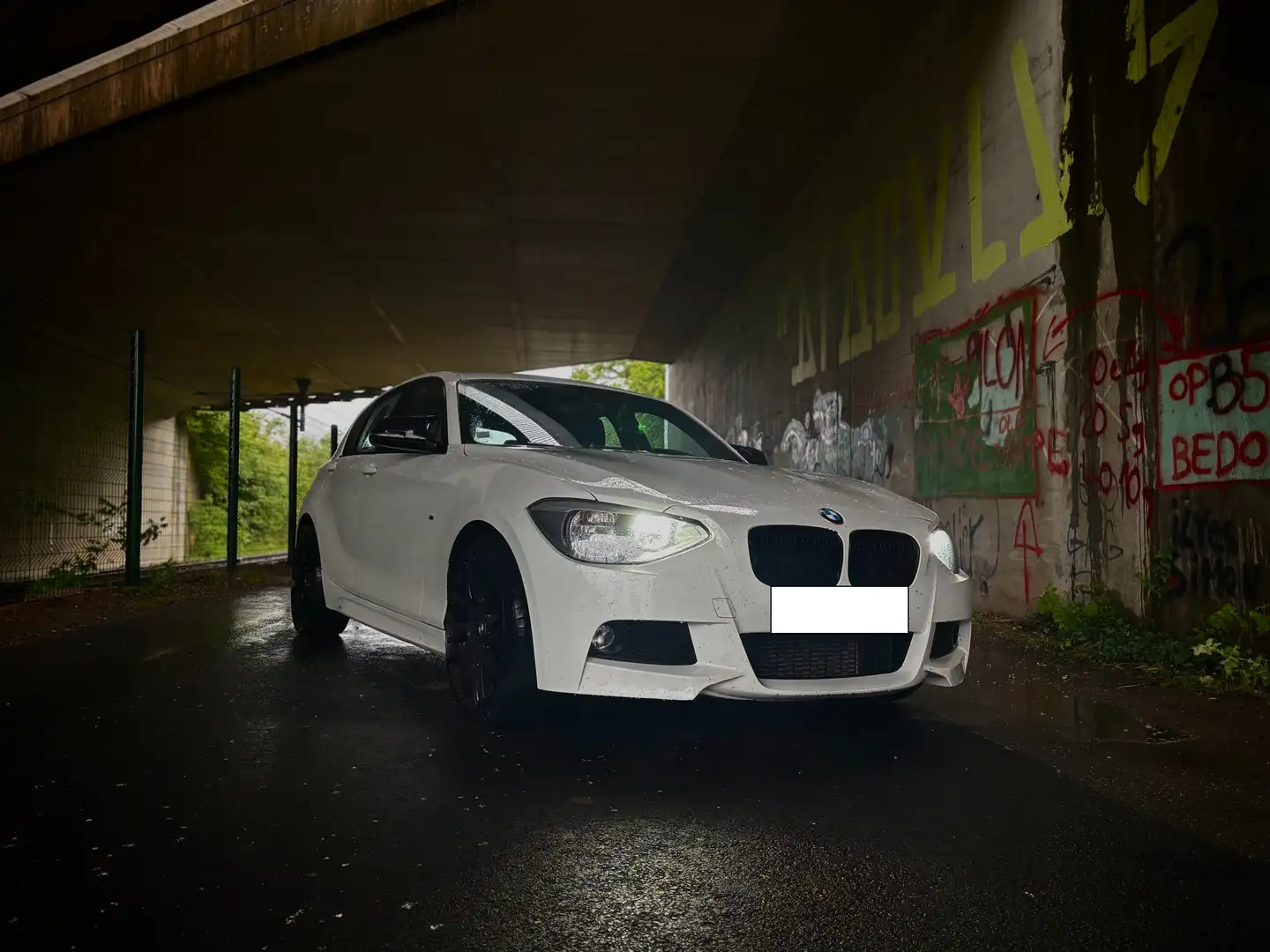 BMW 116 116i 136 ch M Sport Blanc - 2