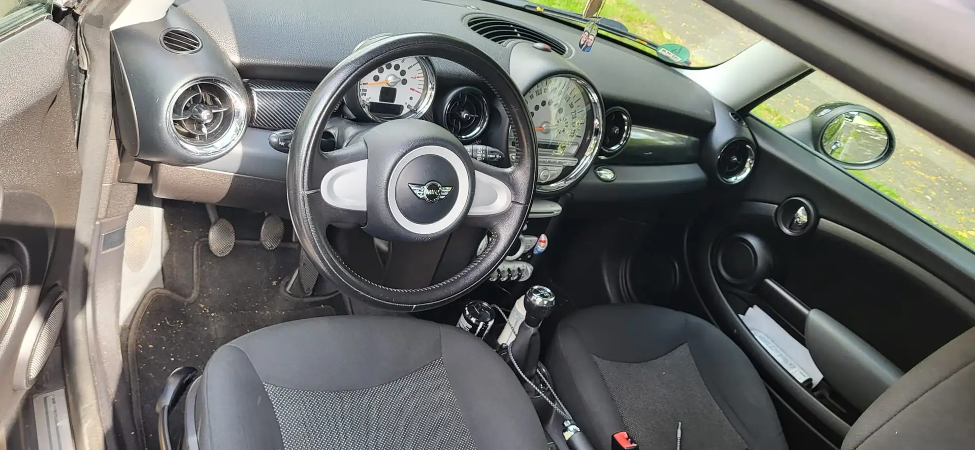 MINI One One Schwarz - 2