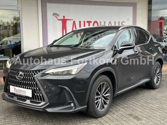 Imagine Lexus NX 450h+ NX450h+ 4x4 Business - Navi, PDC, Leder, TW, SZ