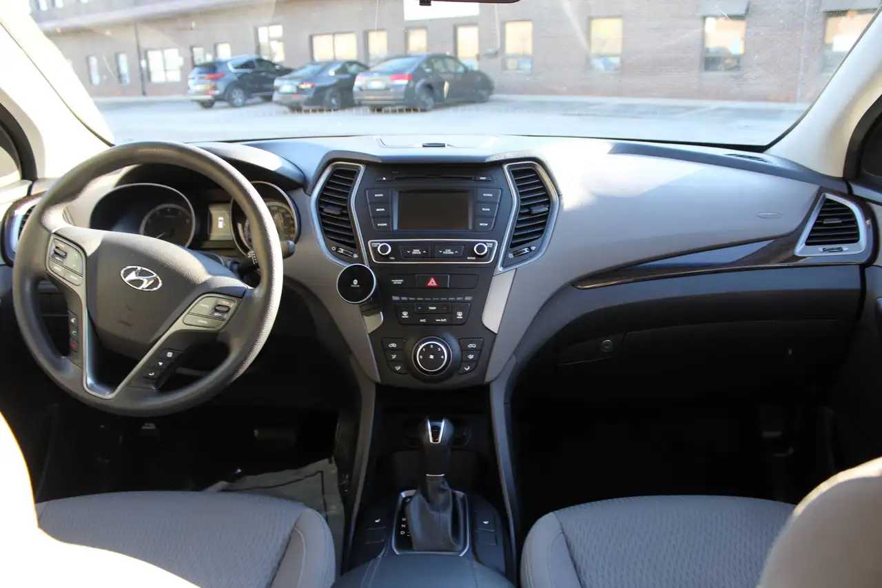 Hyundai SANTA FE снимка Hyundai SANTA FE