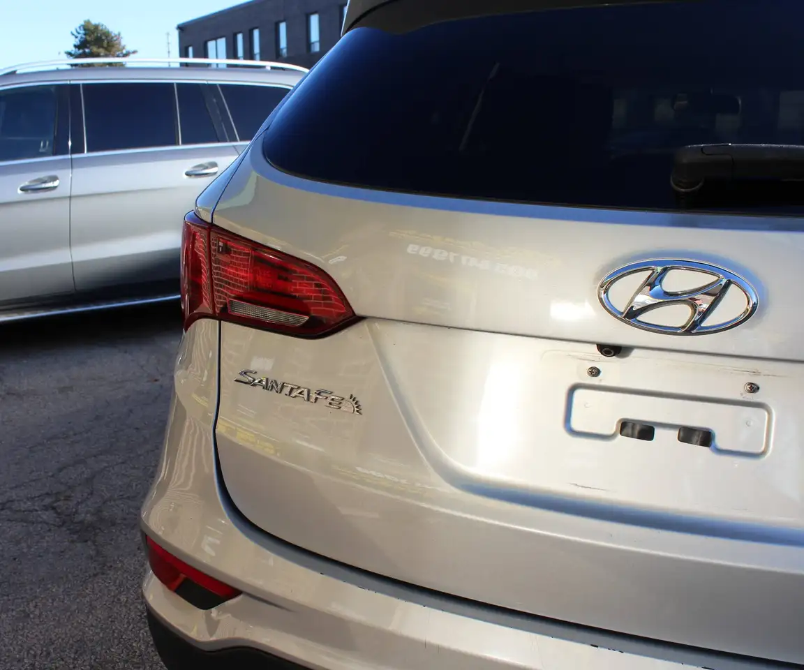 Hyundai SANTA FE снимка Hyundai SANTA FE
