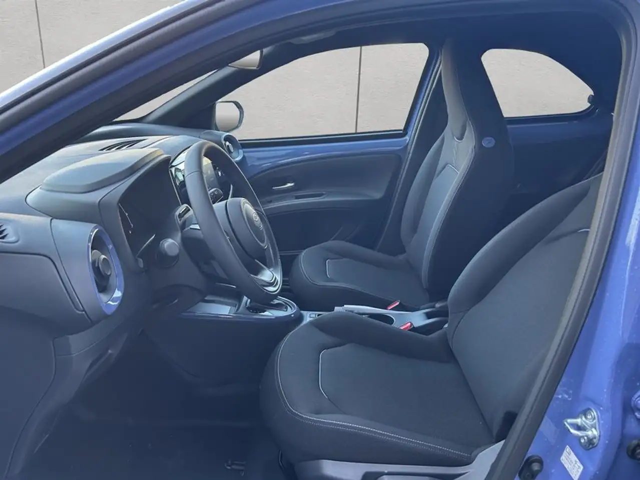 Toyota Aygo X X 1,5 Hybrid Teamplayer *Sitzheizung* 9