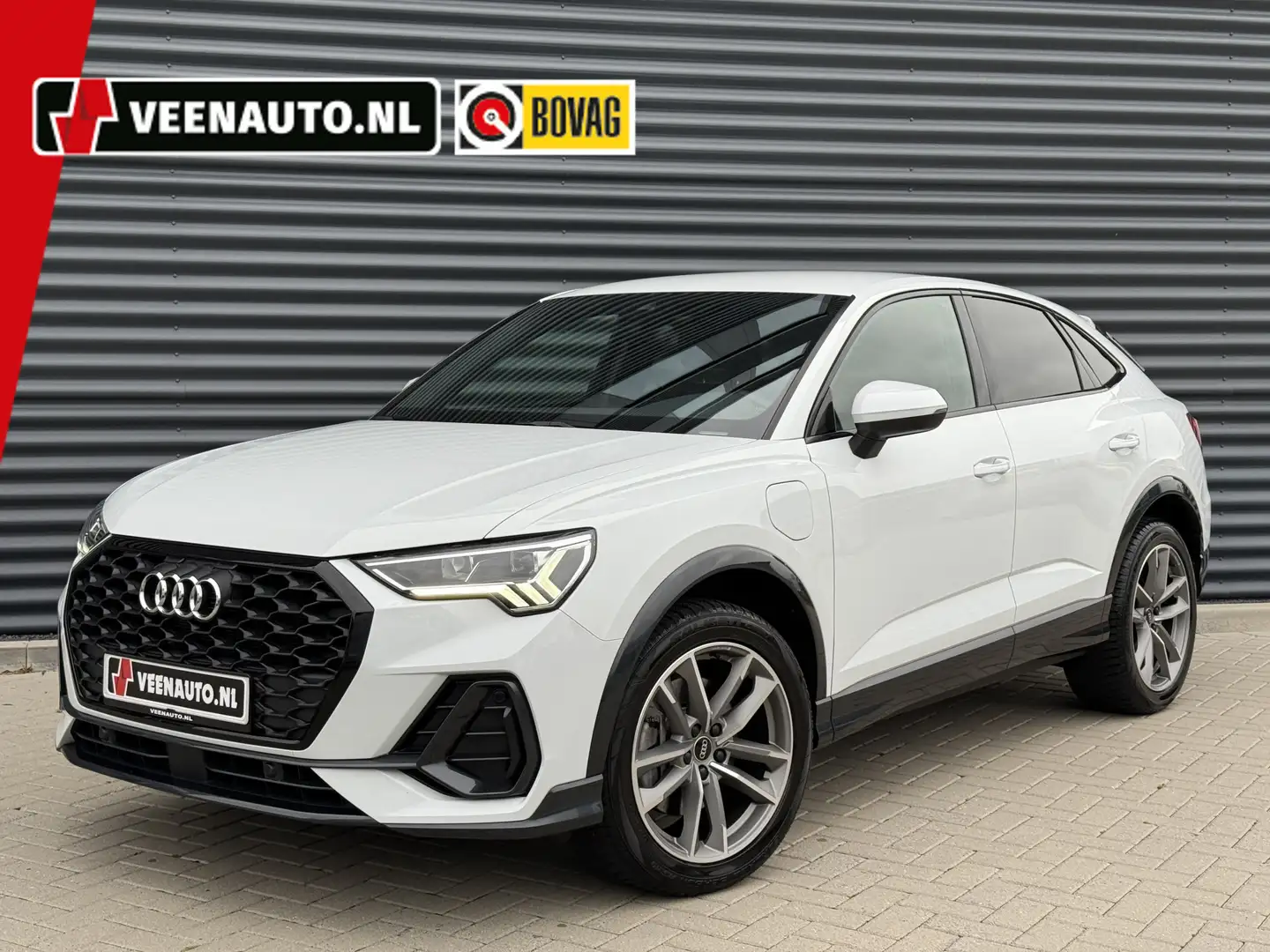 Audi Q3 Sportback 45 TFSI e S-LINE Edition Trekhaak/Camera Weiß - 1