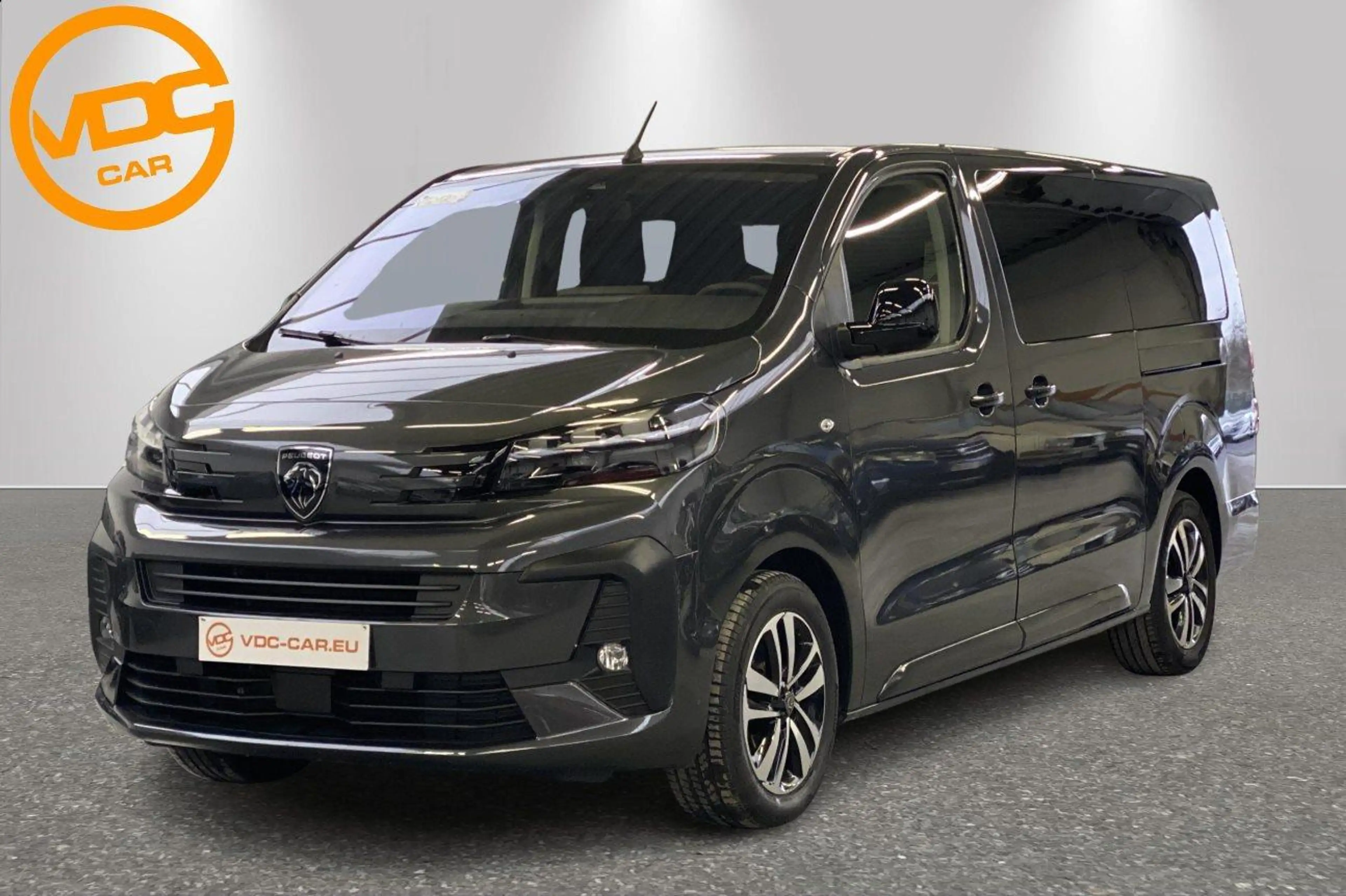 Peugeot Traveller 9 PLACES Business 2.0 BlueHDi EAT8 180 pk