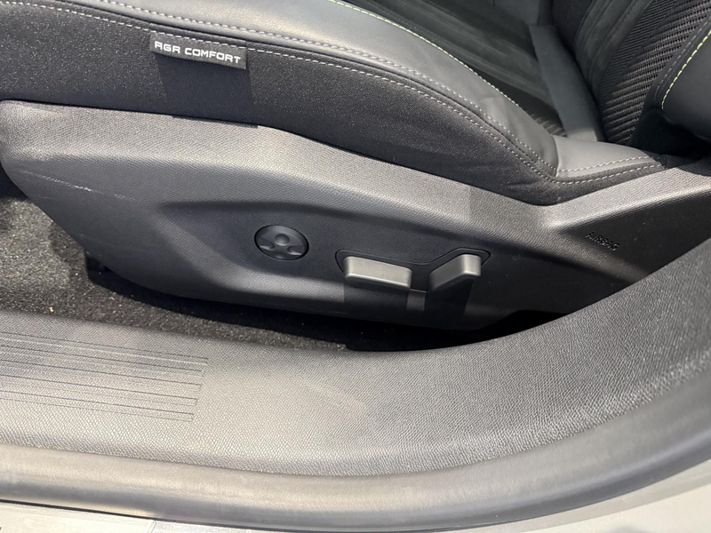 Peugeot 408 e-408 GT Avantage 58 kWh | APPLE CARPLAY & ANDROID — photo 15