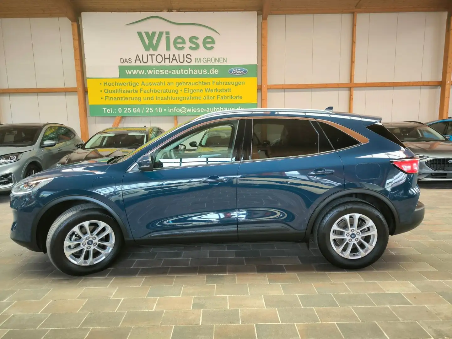 Ford Kuga 2,5 PHEV  Titanium,AHK,LED,HUD,eKlappe Bleu - 1