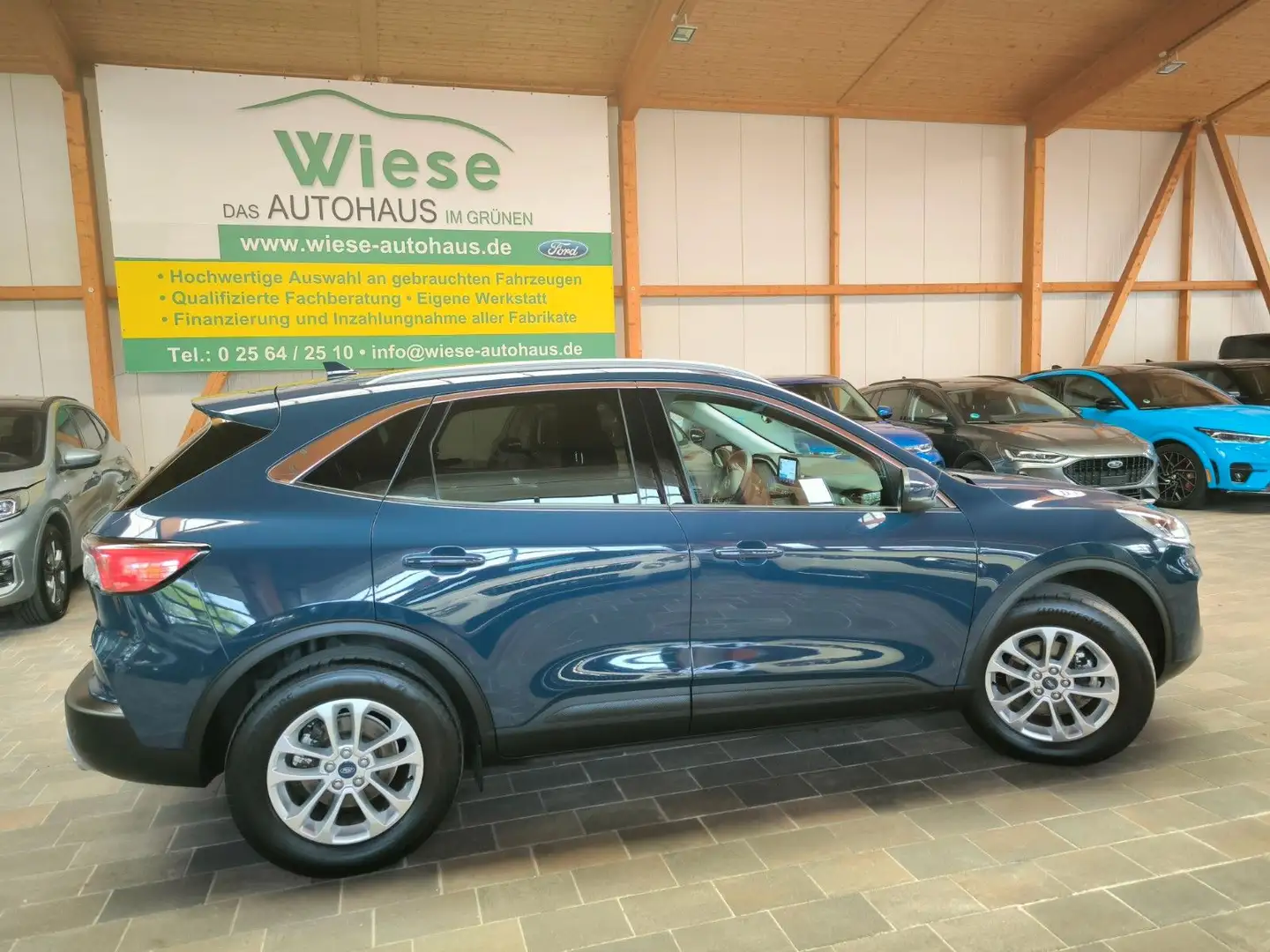 Ford Kuga 2,5 PHEV  Titanium,AHK,LED,HUD,eKlappe Bleu - 2