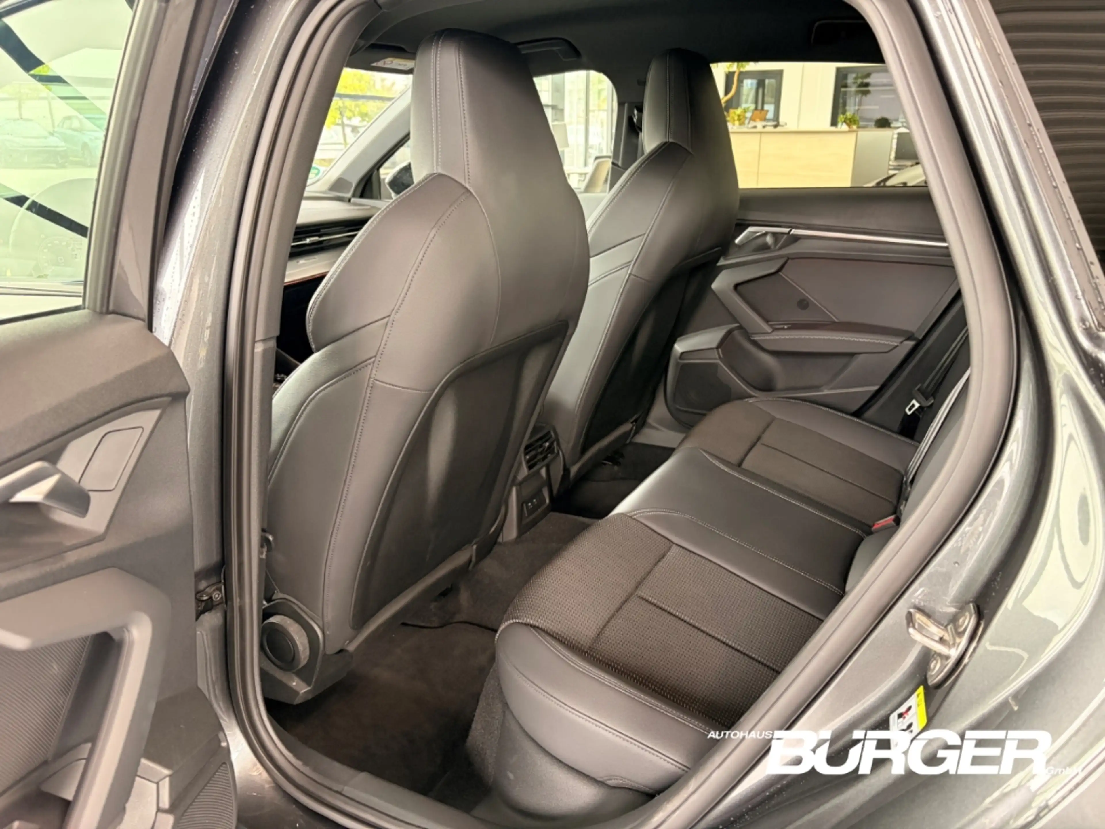 Audi A3 Sportback 45 TFSIe 2x S Line el. HK Matrix Kamera — photo 14