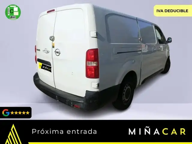Opel Vivaro view 2