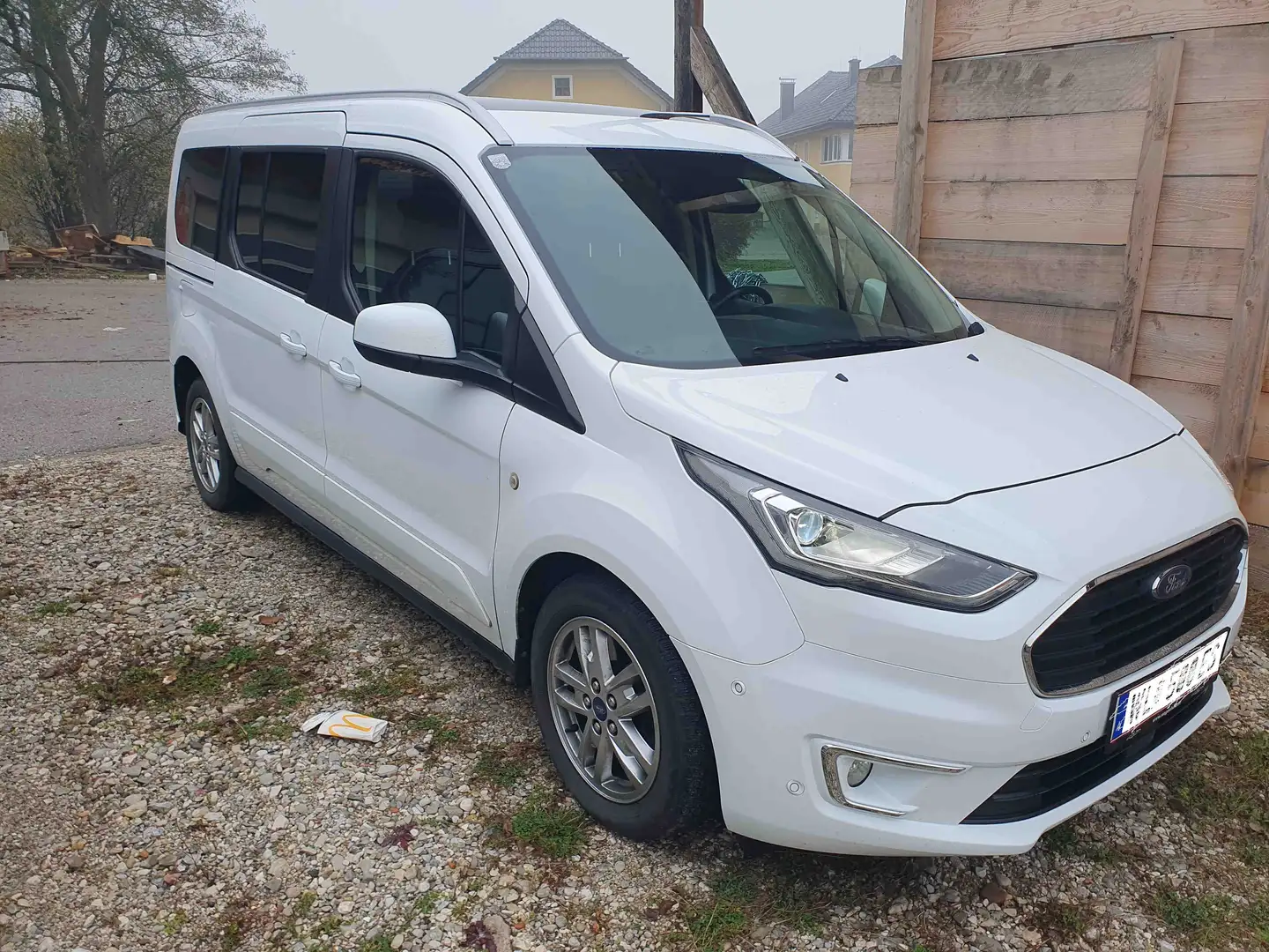 Ford Tourneo Connect Ford Tourneo Grand Connect Titanium 1,5 TDCi Weiß - 2
