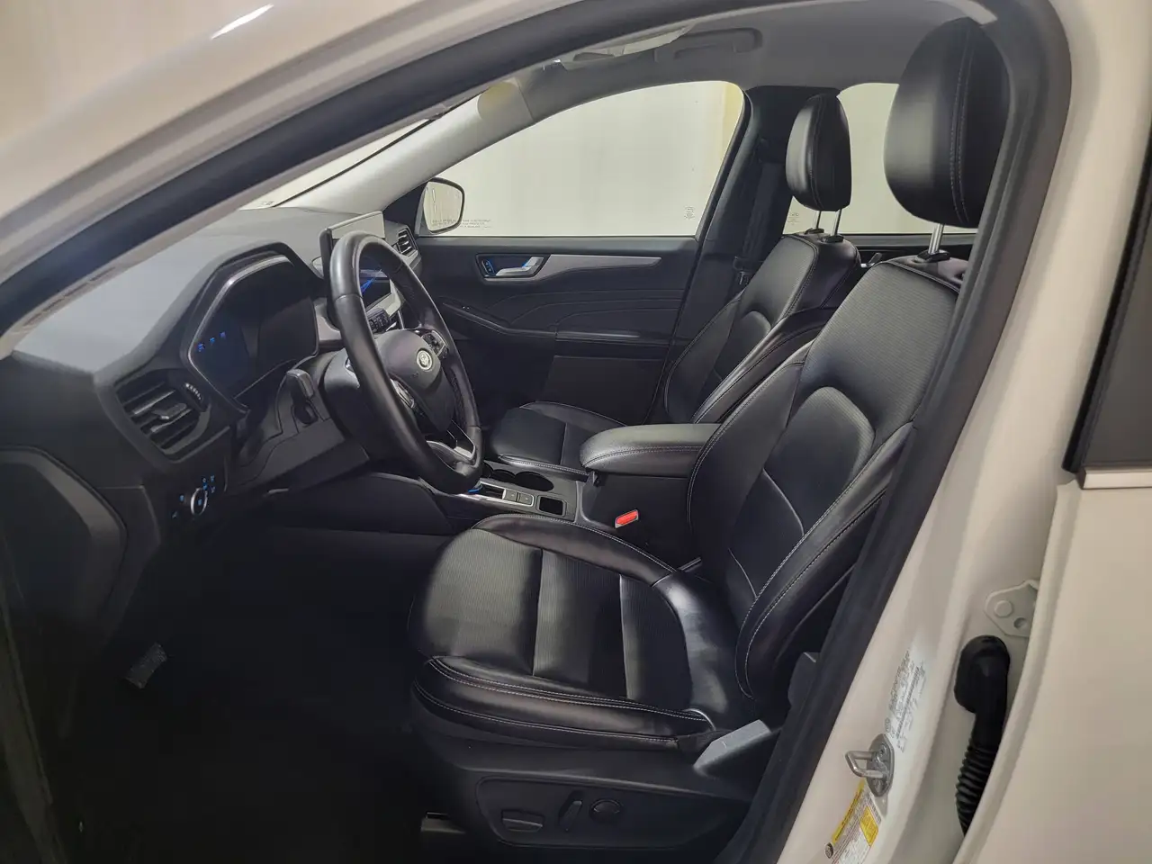 Ford Escape снимка Ford Escape