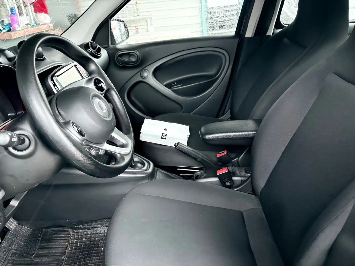smart forFour EQ,erst 21tkm,22KW Schnellader,Modell 22 Noir - 2