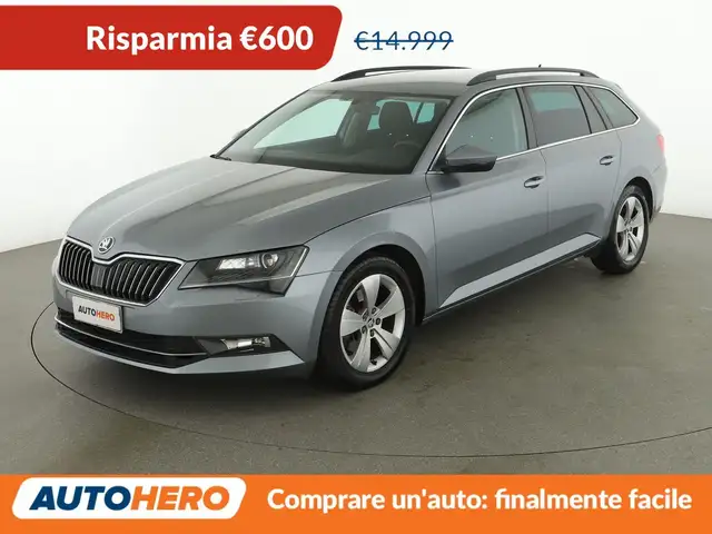 Skoda Superb 2.0 TDI Ambition Wagon DSG