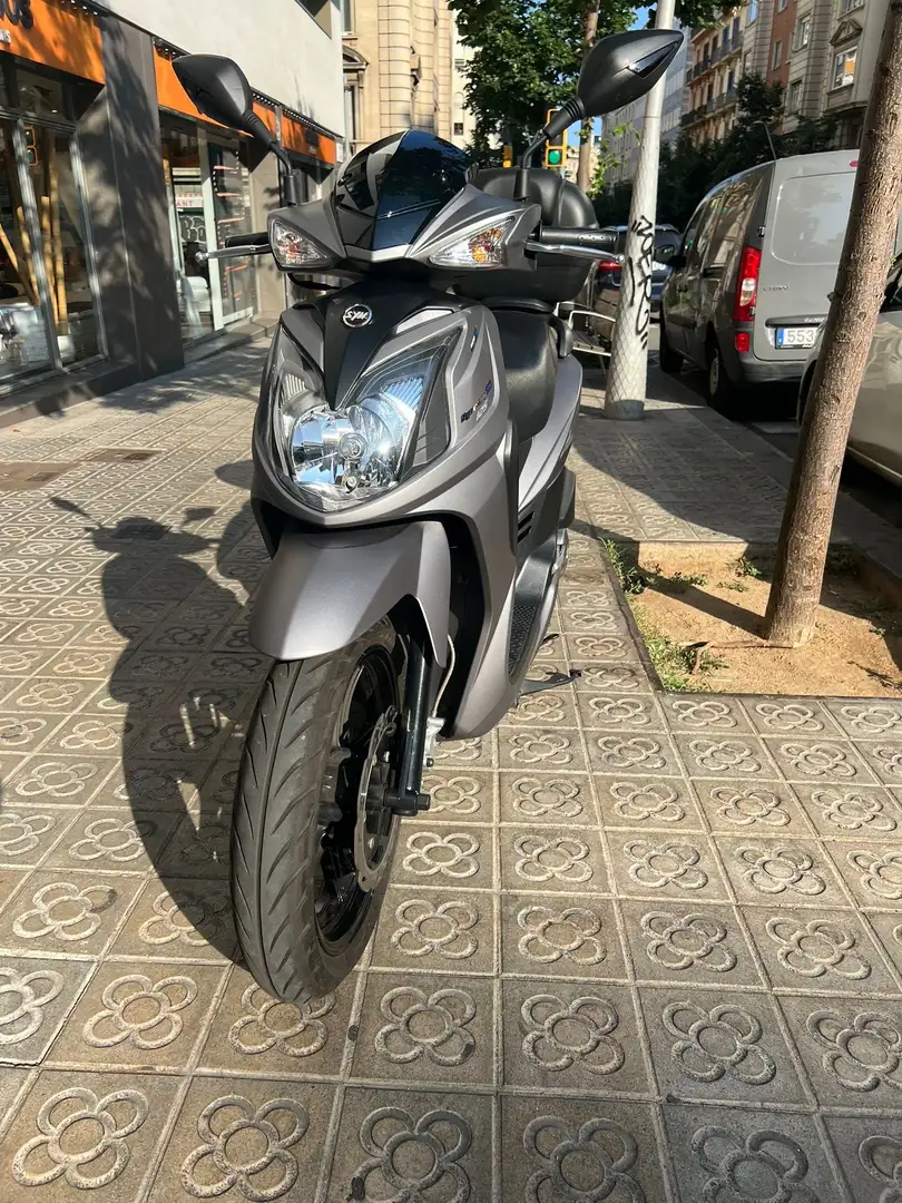 SYM Symphony 125 Scooter SYM Symphony SR 125cc Gris - 2