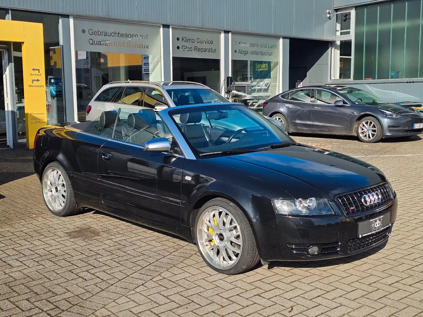 Audi S4 Cabriolet 4.2 quattro V8 | Leder,Navi,ASA-Rad Noir - 1