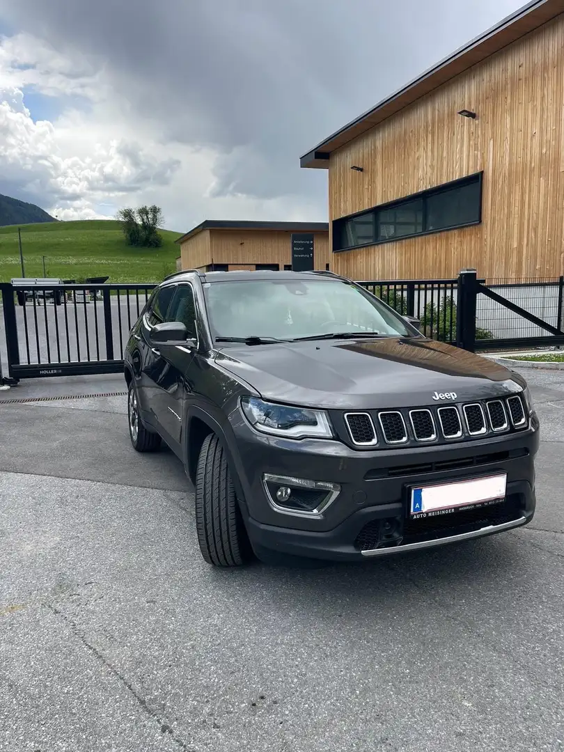 Jeep Compass 1,4 MultiAir AWD Limited 9AT 170 Aut. - 2