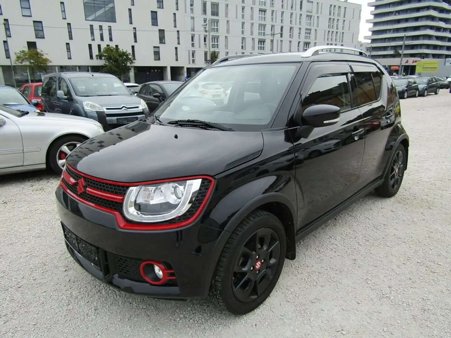 Suzuki Ignis Pure Schwarz - 1