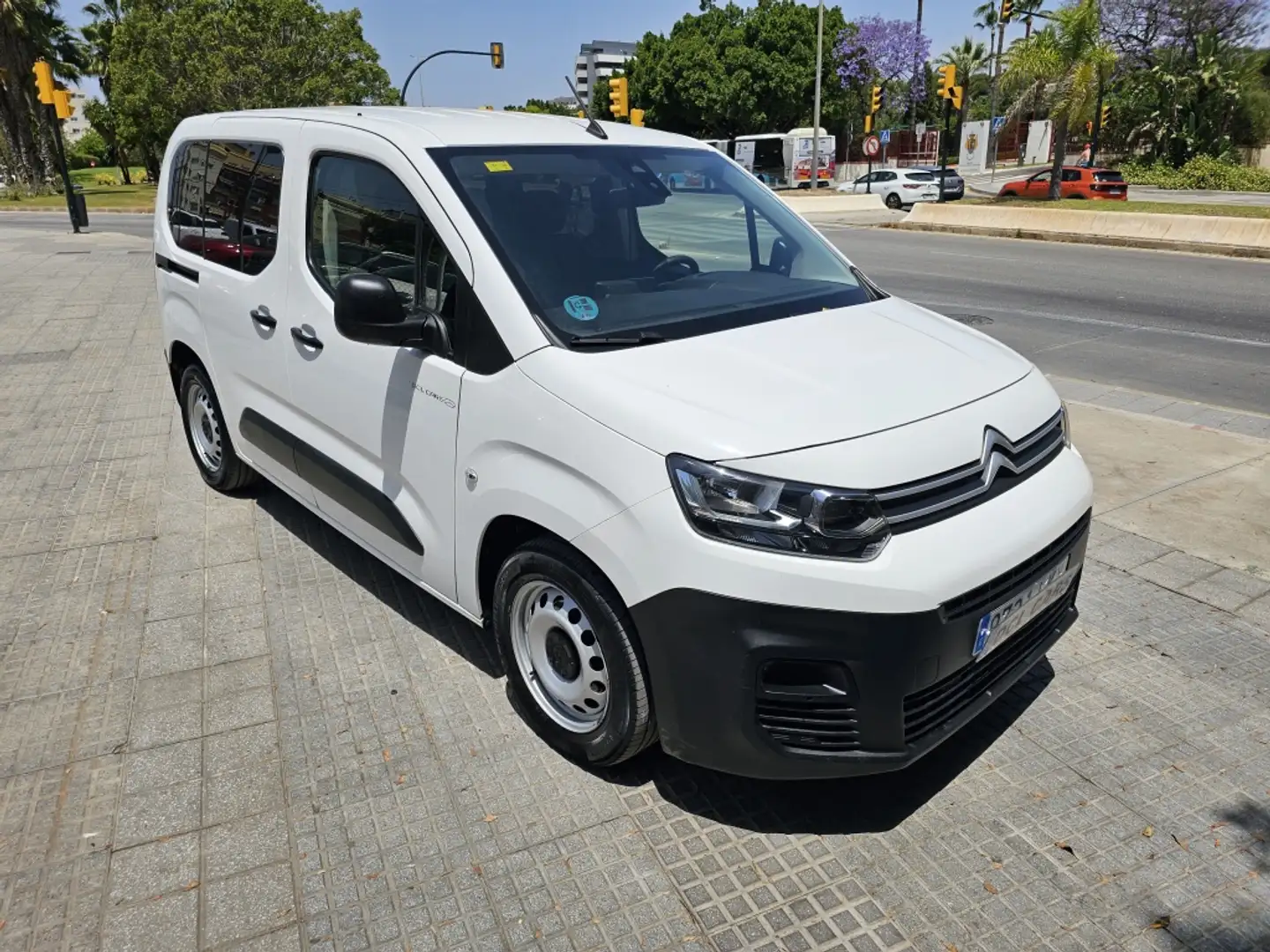 Citroen Berlingo BlueHDi S&S Talla M 100 años 100 Blanc - 2
