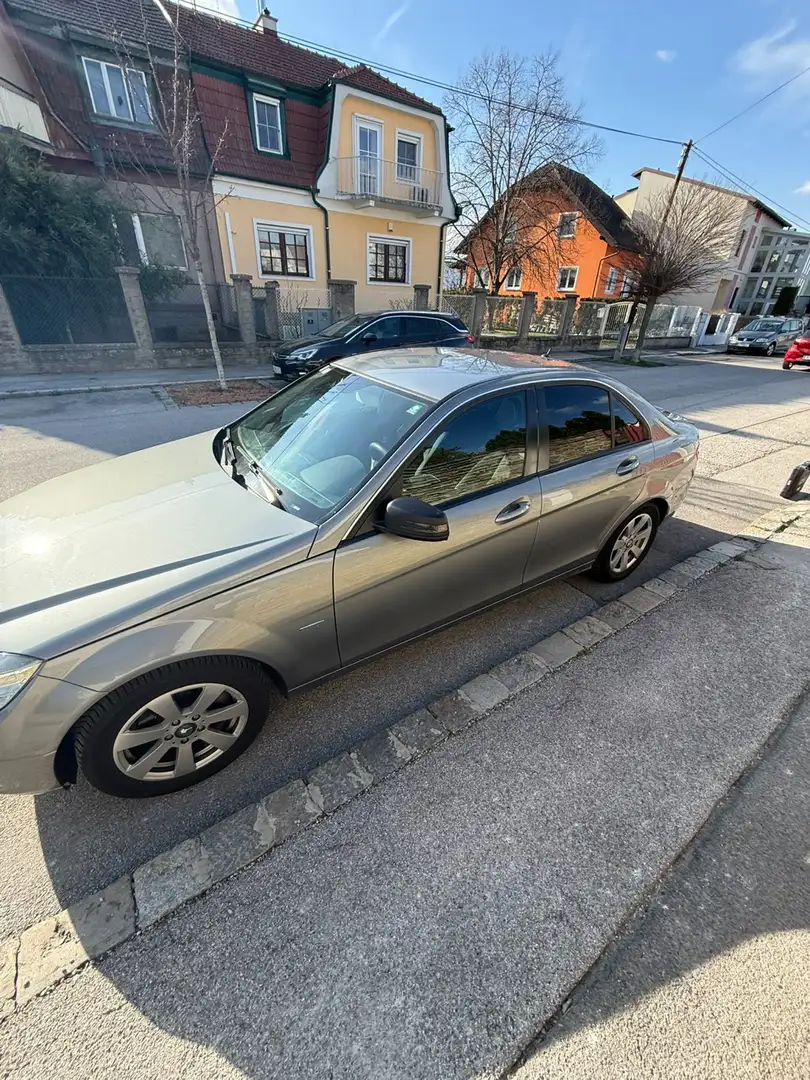 Mercedes-Benz C 180 C 180 CDI BlueEfficiency Grau - 2