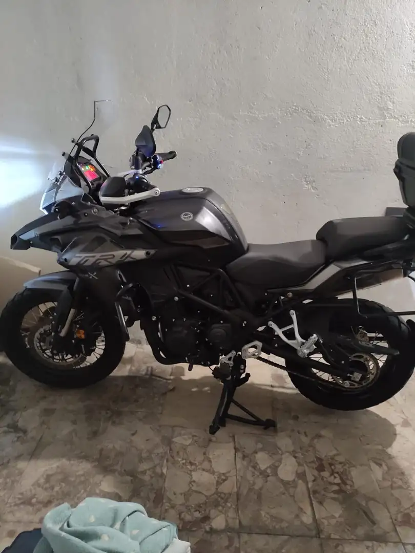 Benelli TRK 502 Gris - 2
