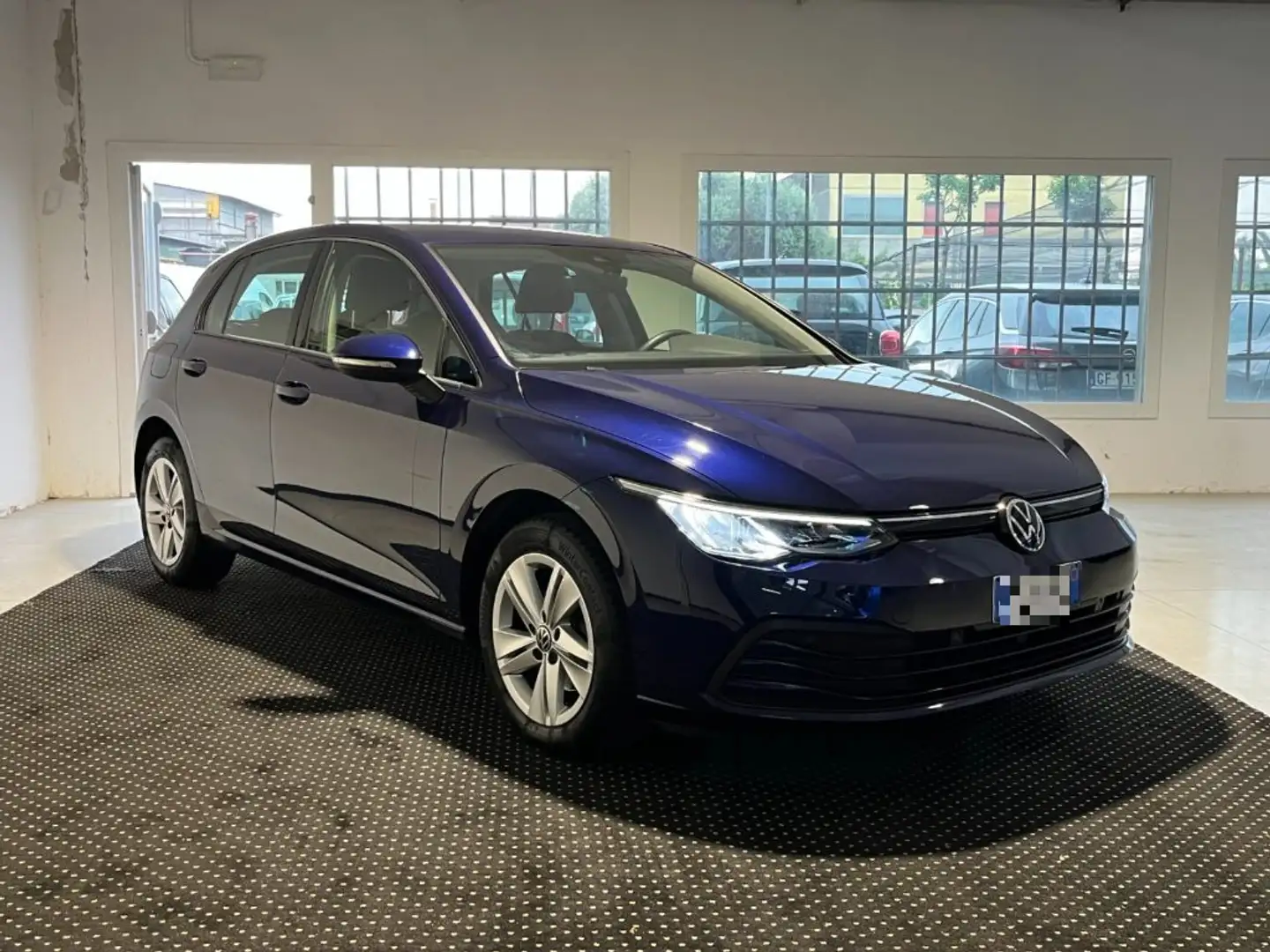 Volkswagen Golf 1.0 eTSI MHEV EVO DSG Life PROMO !! Blau - 1