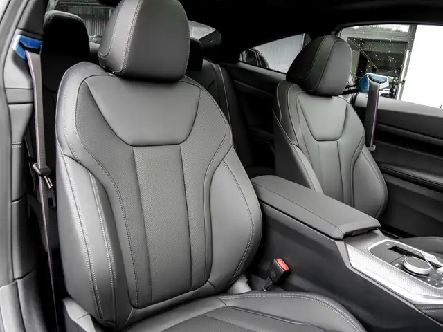 BMW 4 Series view 6