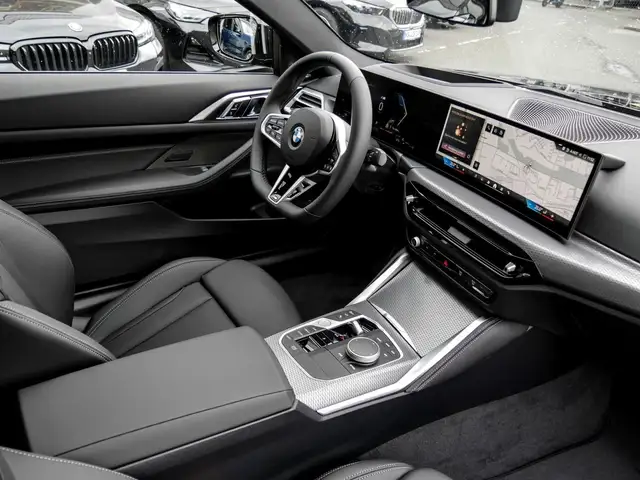 BMW 4 Series view 3