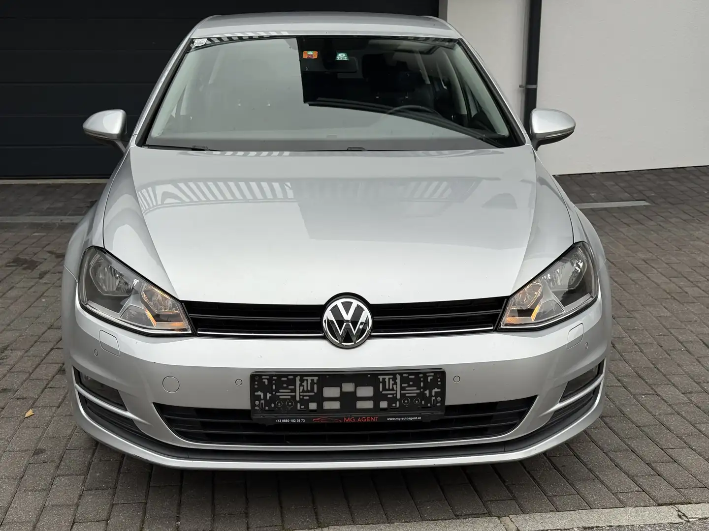 Volkswagen Golf Comfortline TDI 105 PS 4Motion Grau - 2