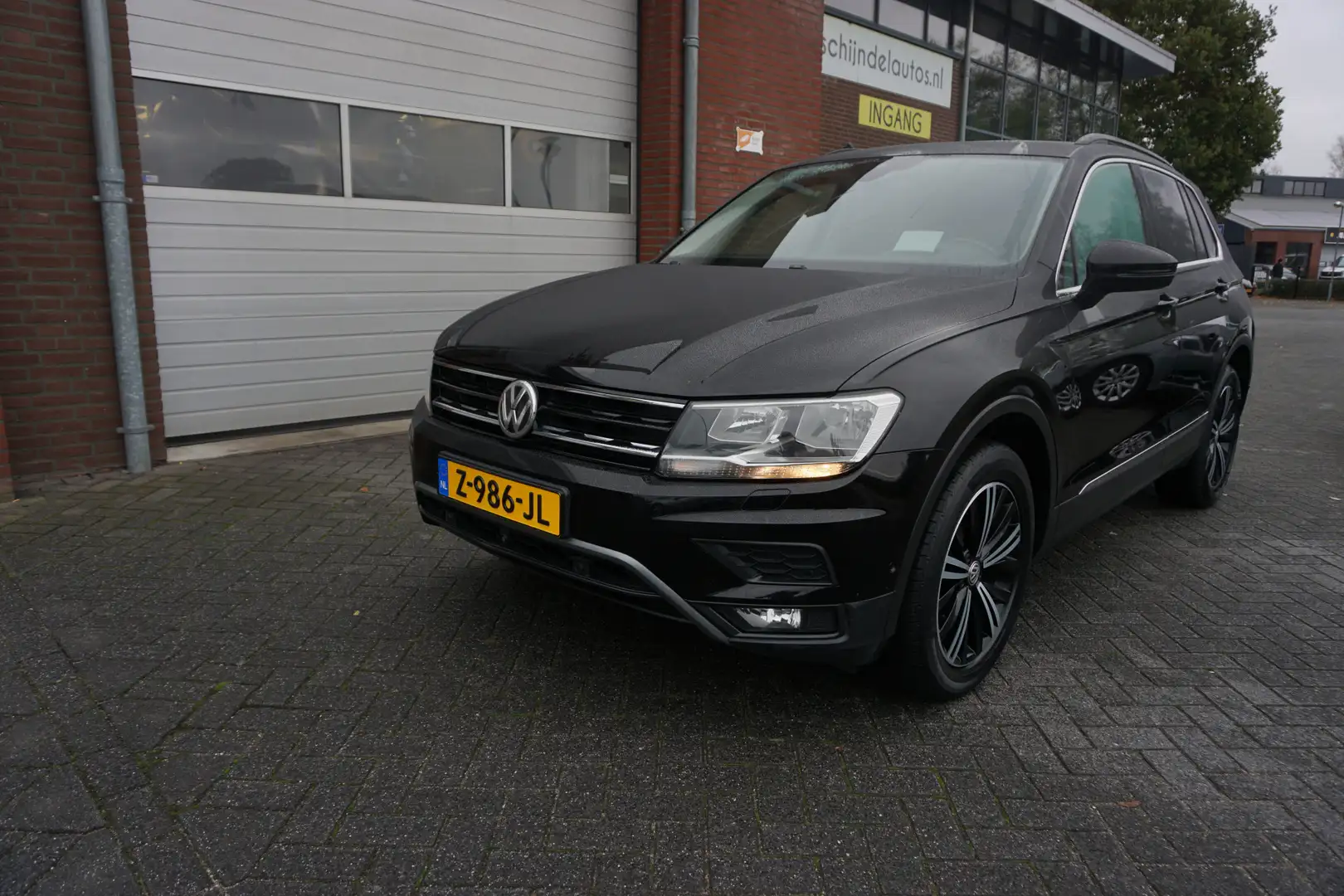 Volkswagen Tiguan 1.4 TSI 150PK 4MOTION HIGHLINE OFFROAD AUTOMAAT PA Noir - 2