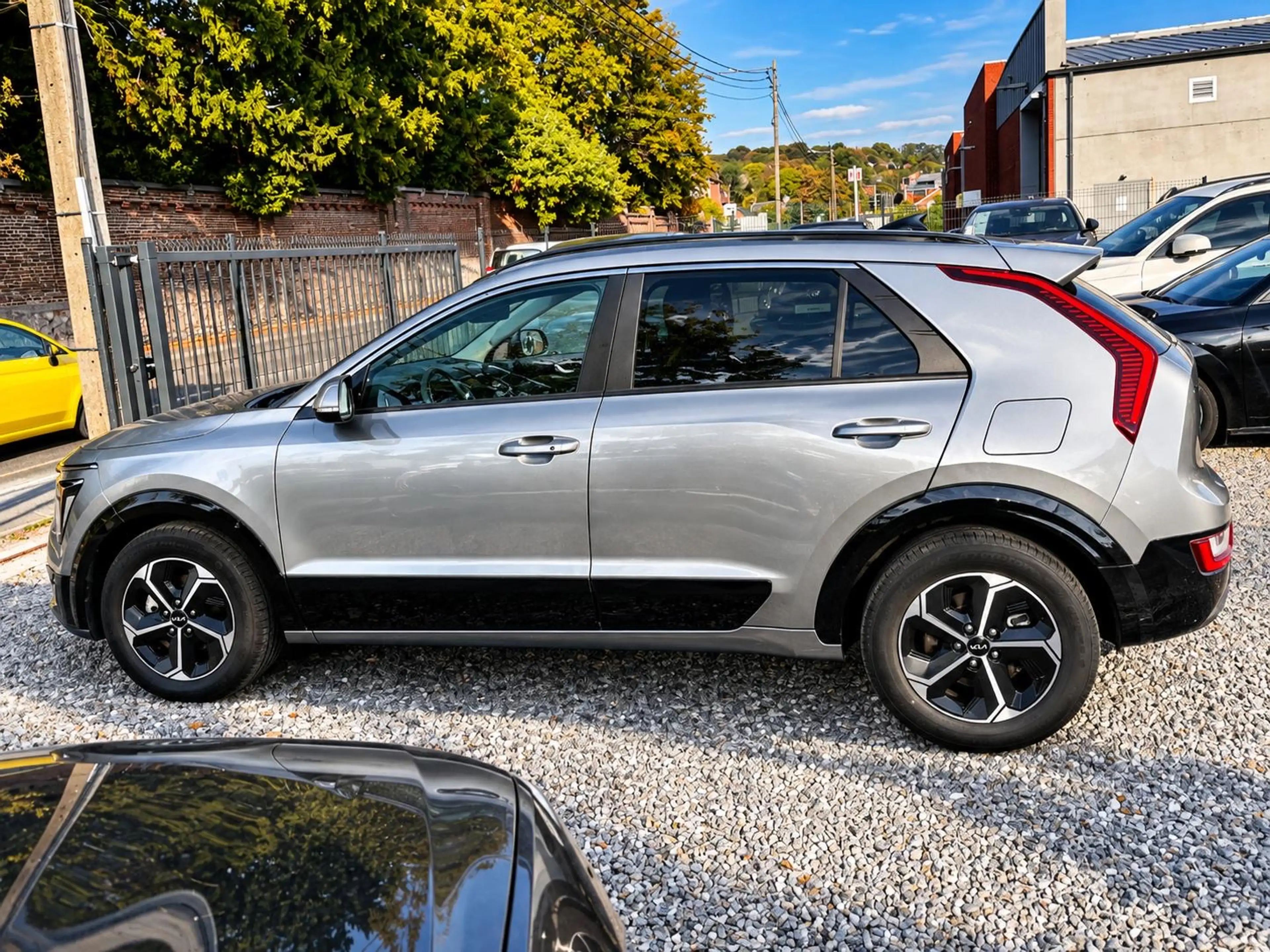 Kia Niro HYBRIDE * GARANTIE KIA 2029 * AUTOMATIQUE * ÉTAT SHOWROOM — photo 9