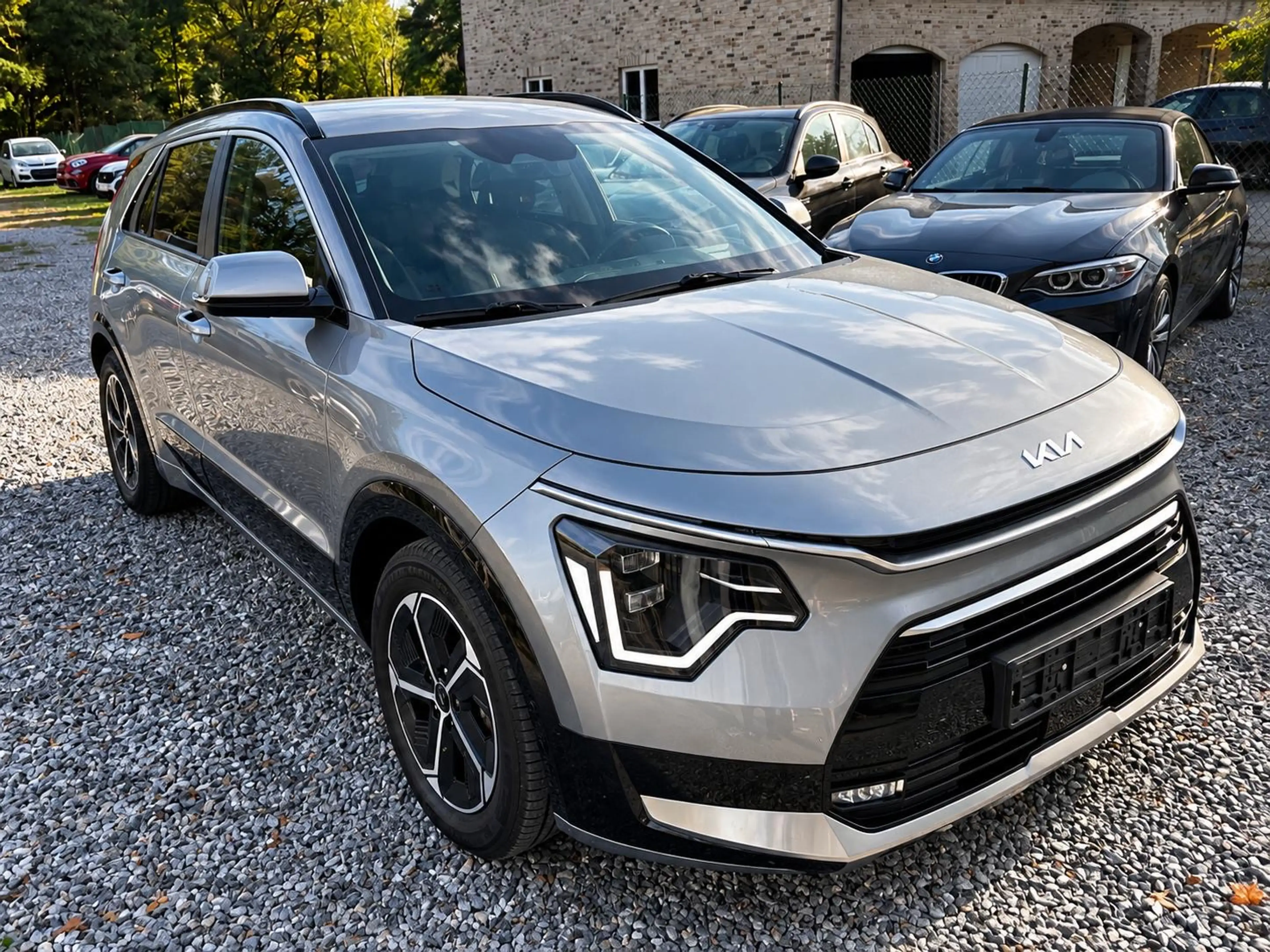 Kia Niro HYBRIDE * GARANTIE KIA 2029 * AUTOMATIQUE * ÉTAT SHOWROOM — photo 3