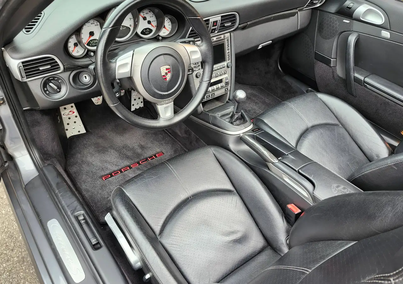 Porsche 911 снимка Porsche 911