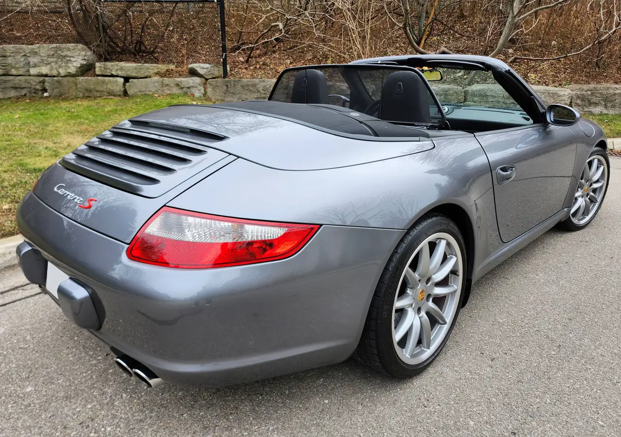 Porsche 911 снимка Porsche 911