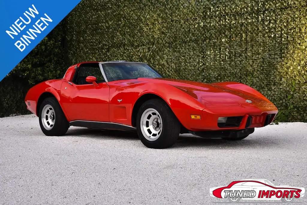 Chevrolet Corvette 1978 из Европы — купить под ключ