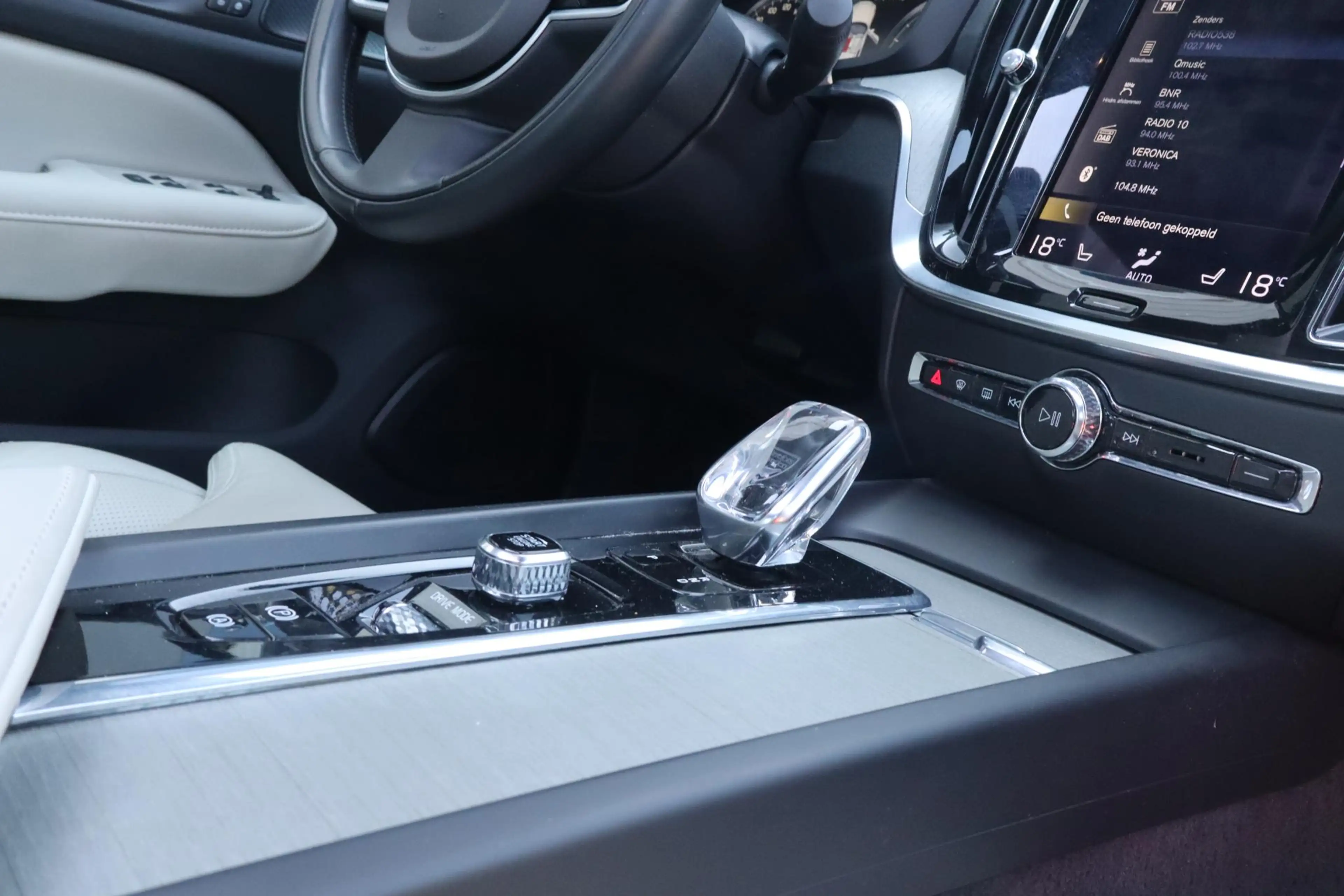 Volvo S60 2.0 B3 Inscription | Lounge Pack | Elektrisch pano — photo 8