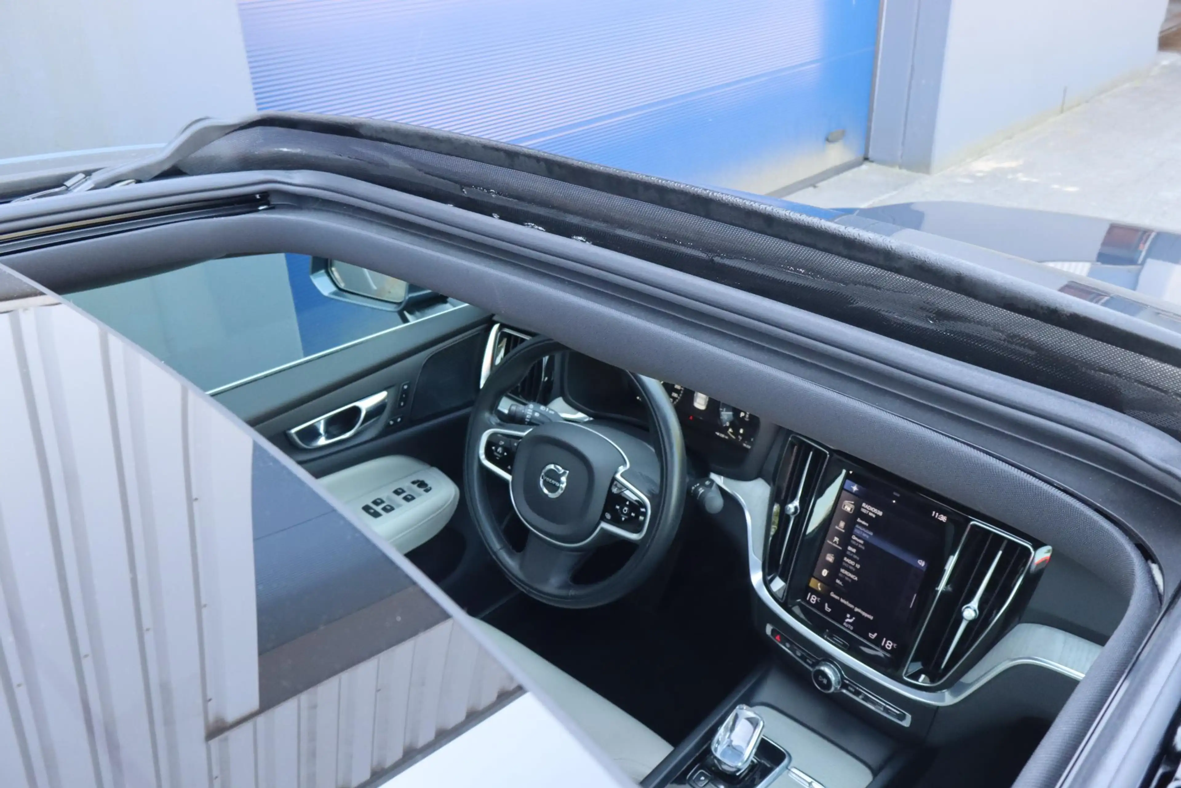 Volvo S60 2.0 B3 Inscription | Lounge Pack | Elektrisch pano — photo 6