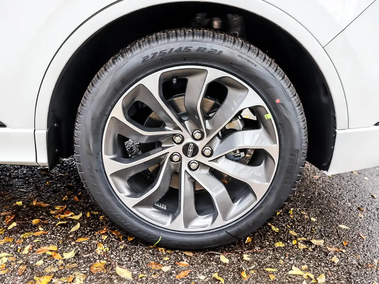 Lincoln Aviator снимка Lincoln Aviator